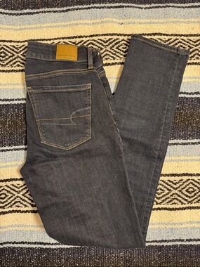 American Eagle Outfitters Women’s Dark Blue Super Stretch Skinny Jeans